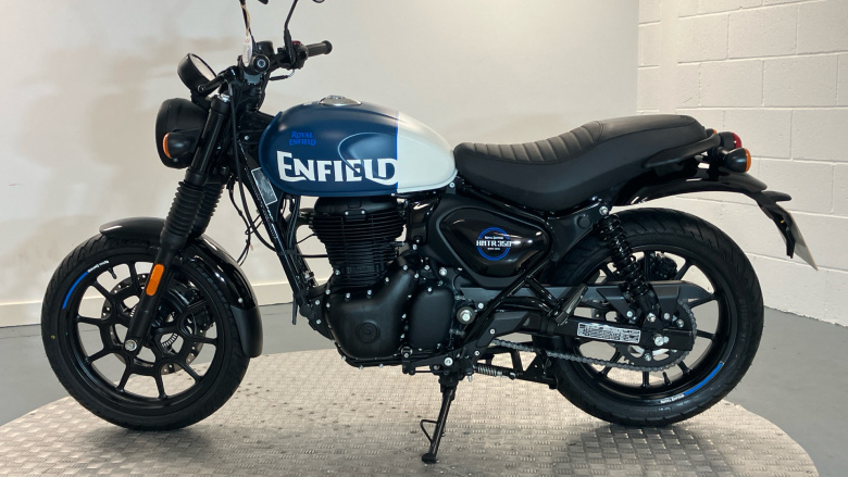 Royal Enfield Hntr 350 Rebel Red (23MY)